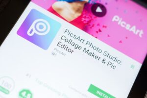 اکانت پرمیوم PicsArt قانونی 8 اکانت پرمیوم PicsArt